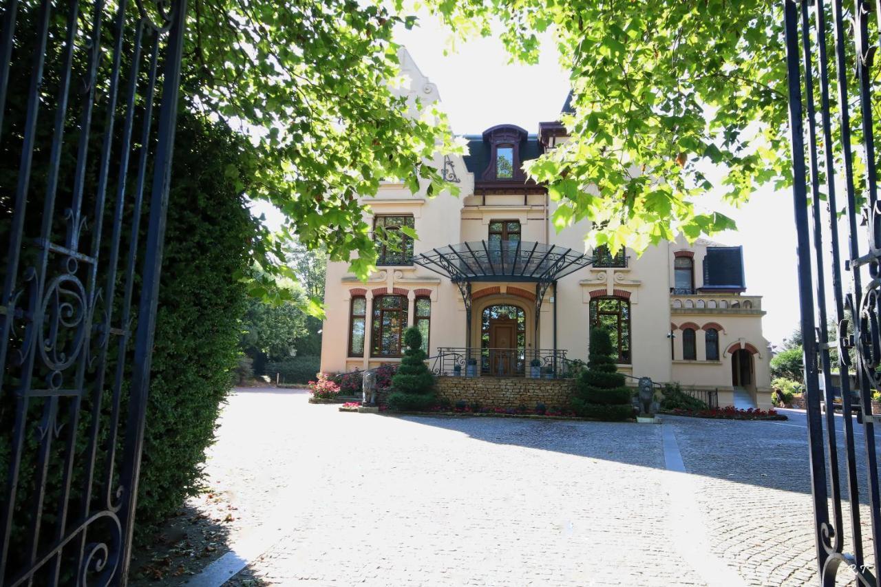 Le Manoir De La Mantille Caudry Buitenkant foto