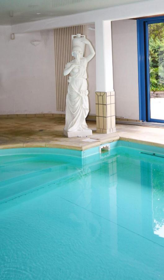 Le Manoir De La Mantille Caudry Buitenkant foto