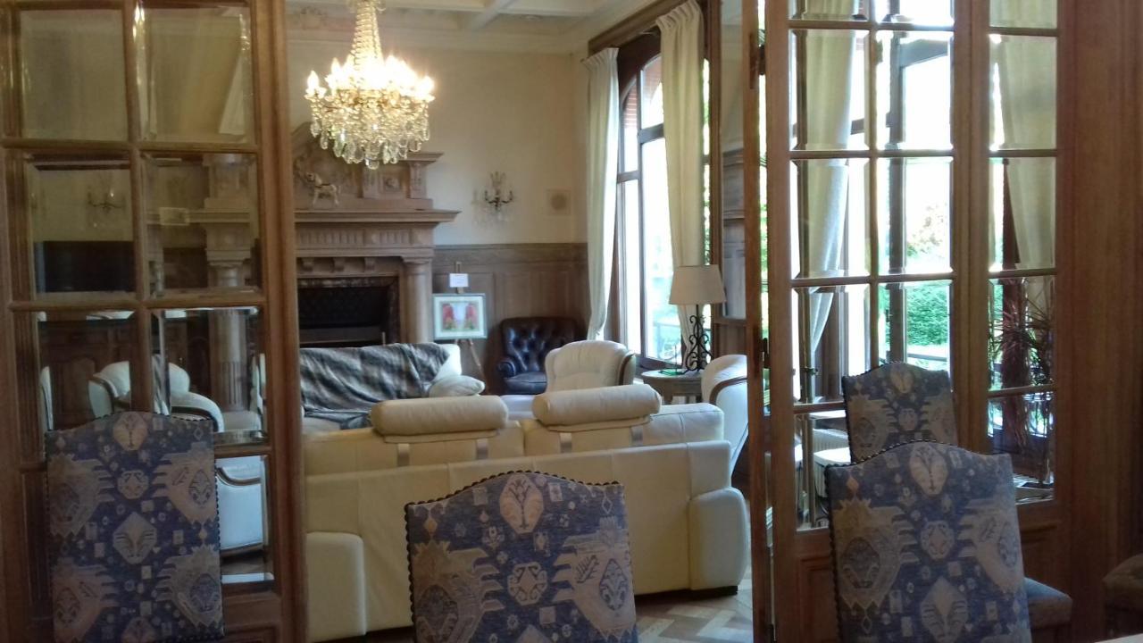 Le Manoir De La Mantille Caudry Buitenkant foto