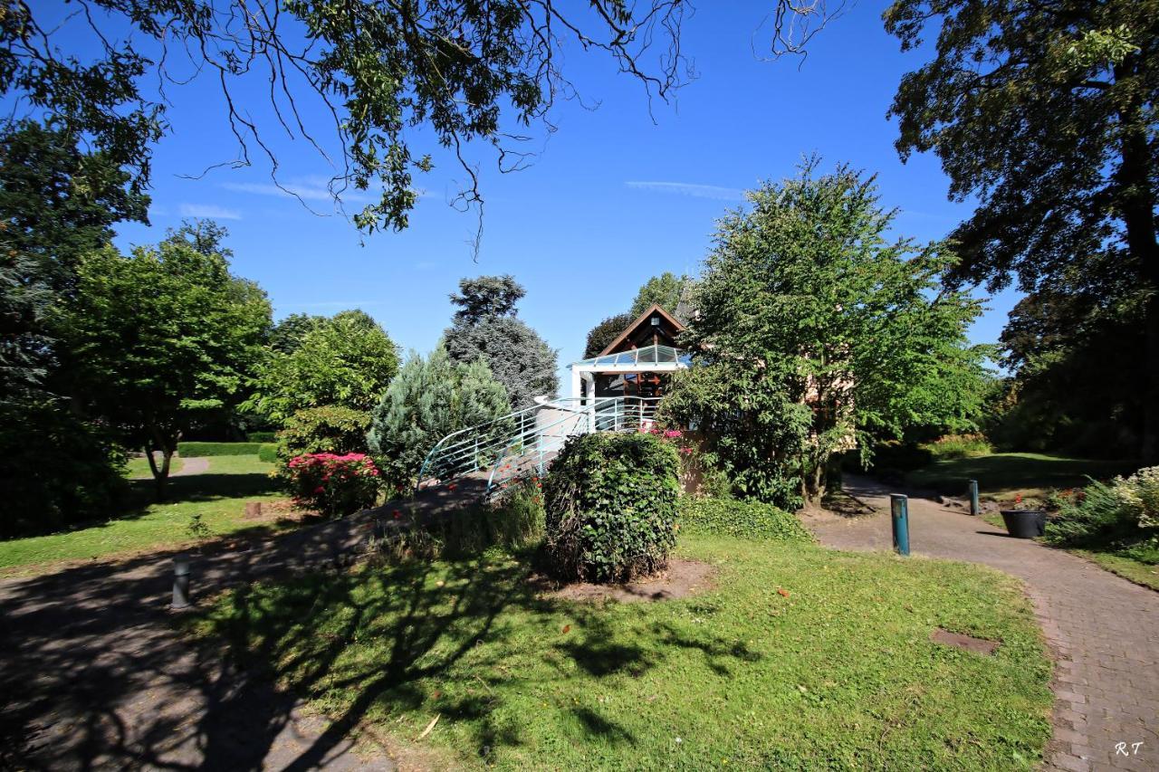 Le Manoir De La Mantille Caudry Buitenkant foto