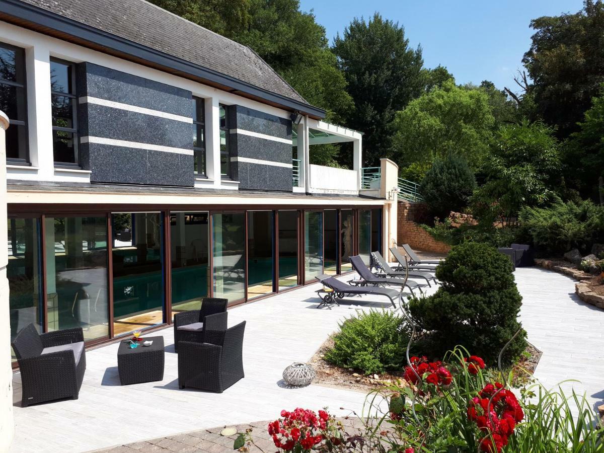 Le Manoir De La Mantille Caudry Buitenkant foto
